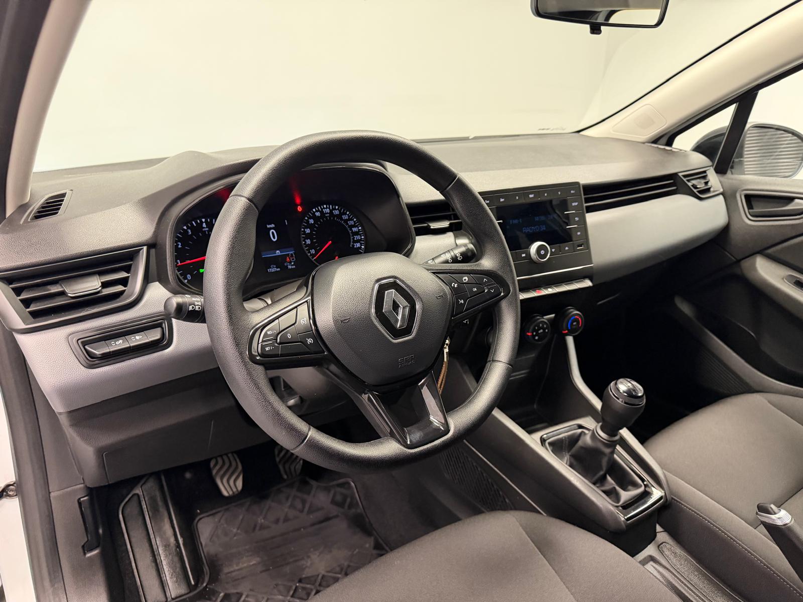 RENAULT CLIO 20